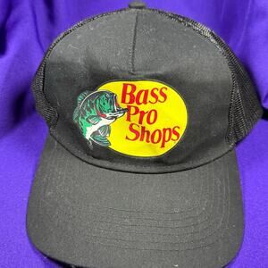 Bass Pro Shop “Gone fishing” Trucker cap Snagging on side of mesh